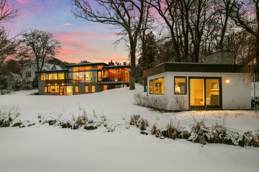 6651 Horseshoe Curve, Chanhassen, MN 55317