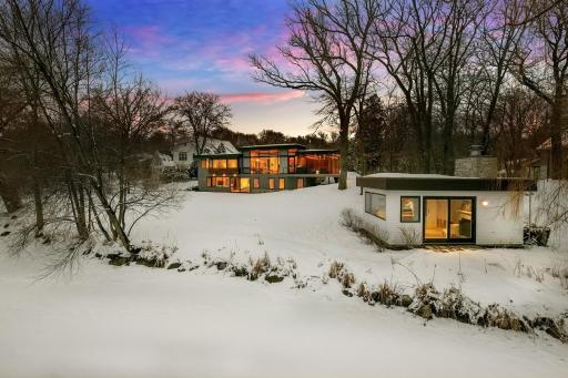 6651 Horseshoe Curve, Chanhassen, MN 55317