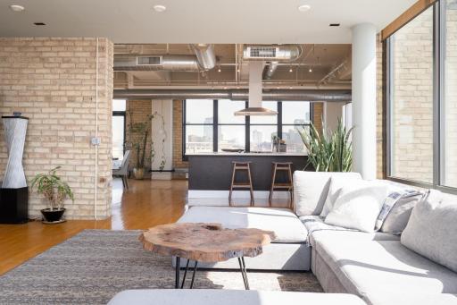 Beautiful relationship between kitchen and lounge spaces