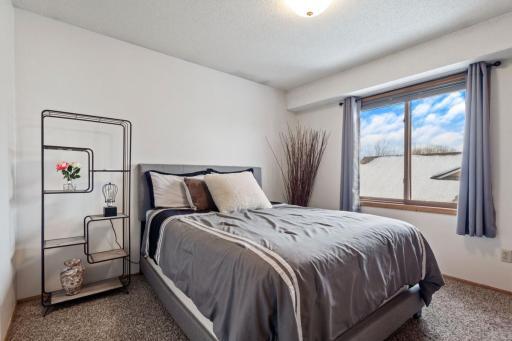 5701 91st Crescent N, Brooklyn Park, MN 55443