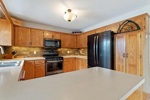 5701 91st Crescent N, Brooklyn Park, MN 55443