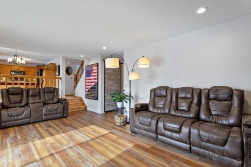 5701 91st Crescent N, Brooklyn Park, MN 55443