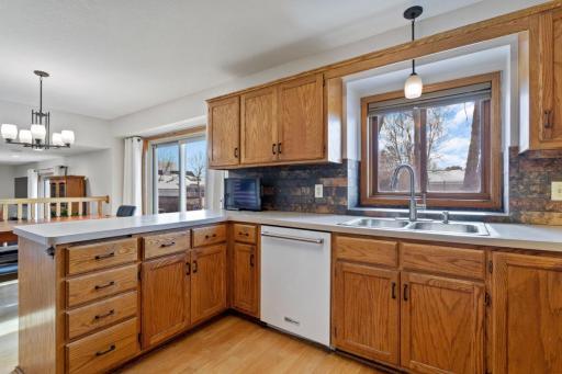 5701 91st Crescent N, Brooklyn Park, MN 55443
