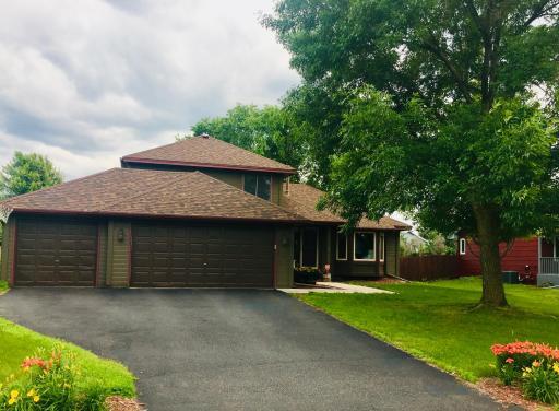 5701 91st Crescent N, Brooklyn Park, MN 55443