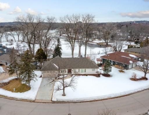 7416 W Shore Drive, Edina, MN 55435