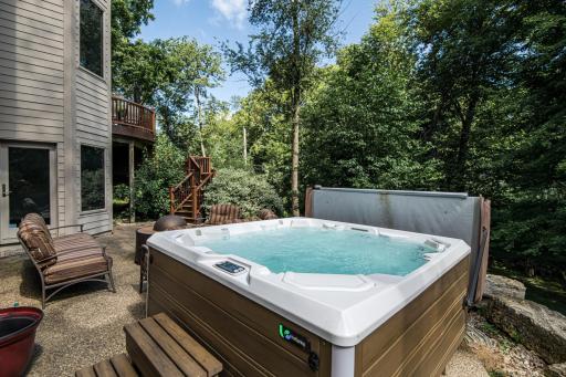 1303 Wicklow Lane SW, Rochester, MN 55902