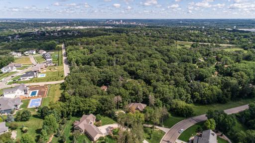 1303 Wicklow Lane SW, Rochester, MN 55902