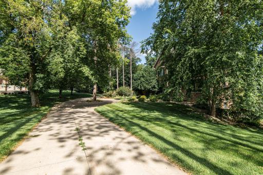 1303 Wicklow Lane SW, Rochester, MN 55902