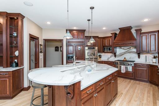1303 Wicklow Lane SW, Rochester, MN 55902