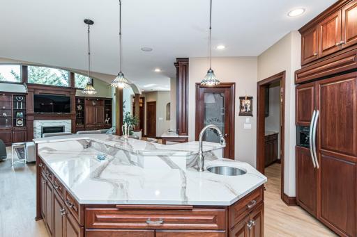 1303 Wicklow Lane SW, Rochester, MN 55902