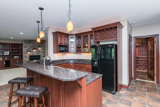 1303 Wicklow Lane SW, Rochester, MN 55902