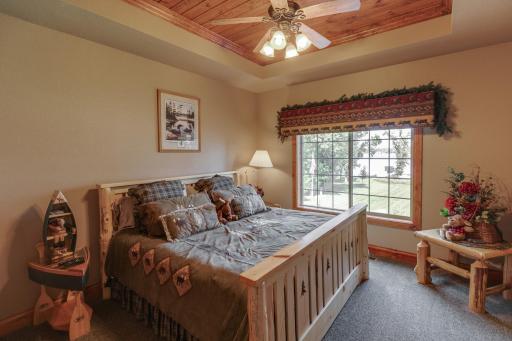 10073 N Long Lake Road, Brainerd, MN 56401