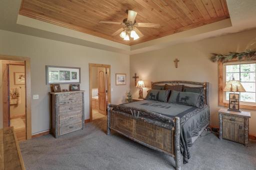 10073 N Long Lake Road, Brainerd, MN 56401