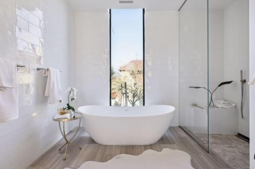 35 Groveland Terrace, 202, Minneapolis, MN 55403