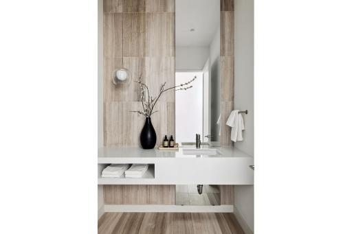 35 Groveland Terrace, 202, Minneapolis, MN 55403