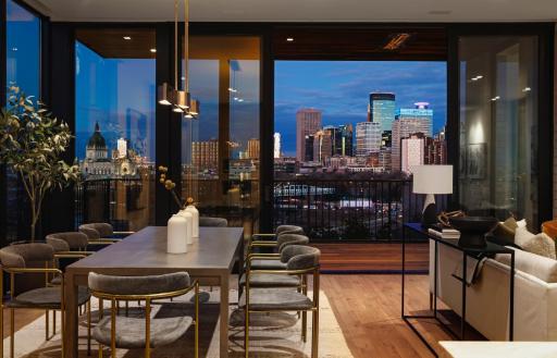 35 Groveland Terrace, 202, Minneapolis, MN 55403