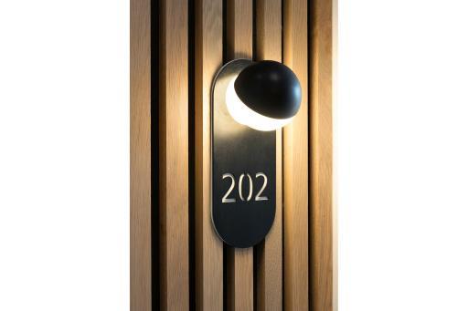 35 Groveland Terrace, 202, Minneapolis, MN 55403