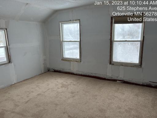 625 Stephens Ave., Ortonville, MN 56278