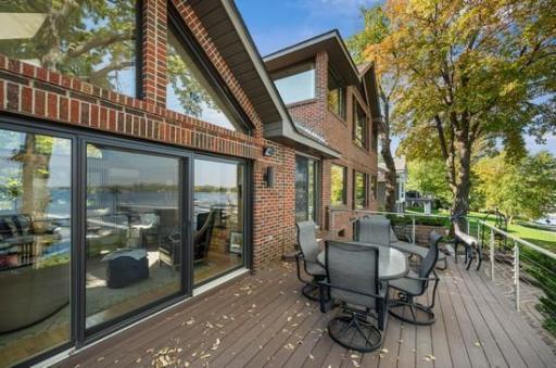 10118 S Shore Drive, Plymouth, MN 55441