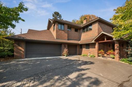 10118 S Shore Drive, Plymouth, MN 55441