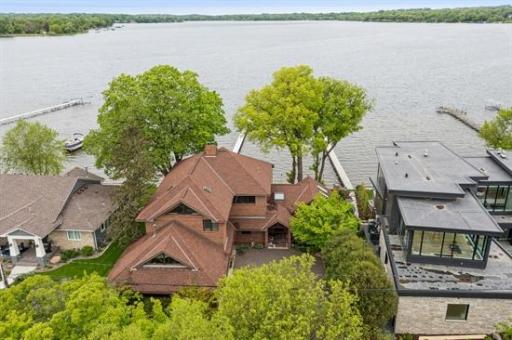 10118 S Shore Drive, Plymouth, MN 55441