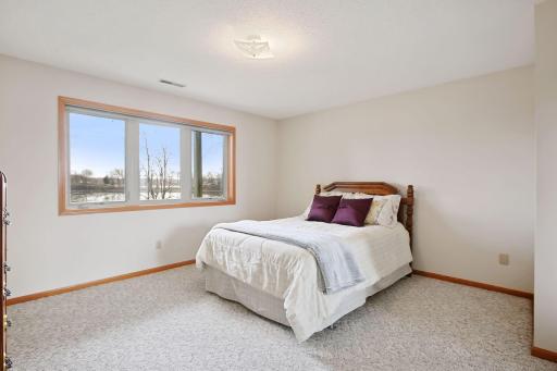 15789 Island View Road NW, Prior Lake, MN 55372