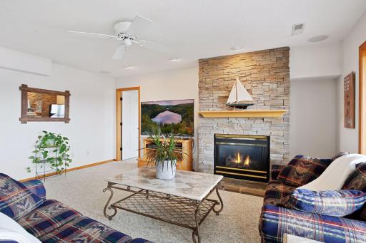 15789 Island View Road NW, Prior Lake, MN 55372