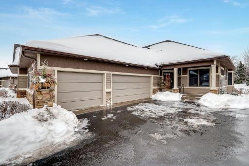 1238 Holly Avenue N, Oakdale, MN 55128