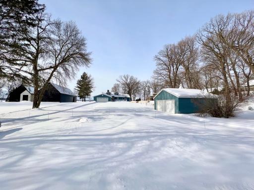 1718 E Shore Drive, Detroit Lakes, MN 56501
