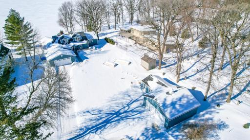 1718 E Shore Drive, Detroit Lakes, MN 56501