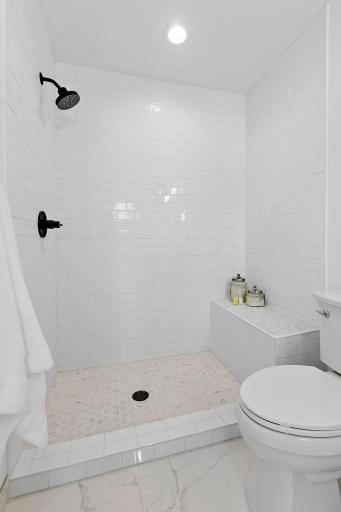 43-web-or-mls-5440-Ridgewood-Cove-144.jpg