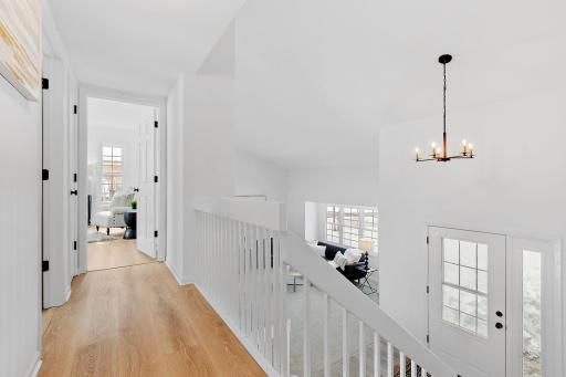29-web-or-mls-5440-Ridgewood-Cove-102.jpg