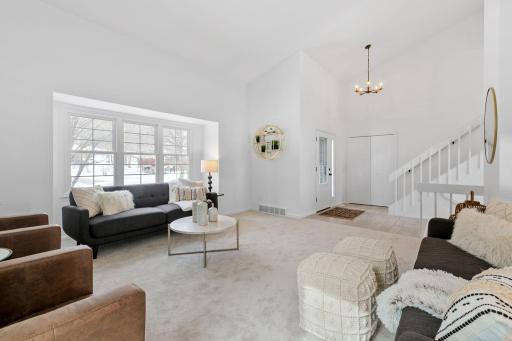 5440 Ridgewood Cove, Mound, MN 55364