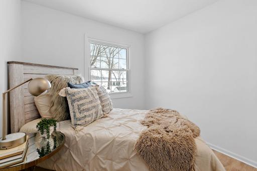 34-web-or-mls-5440-Ridgewood-Cove-117.jpg