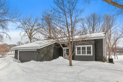 5440 Ridgewood Cove, Mound, MN 55364
