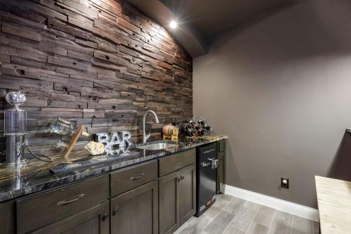 67-web-or-mls-3021 County Road 101 S, Minnetonka-67.jpg