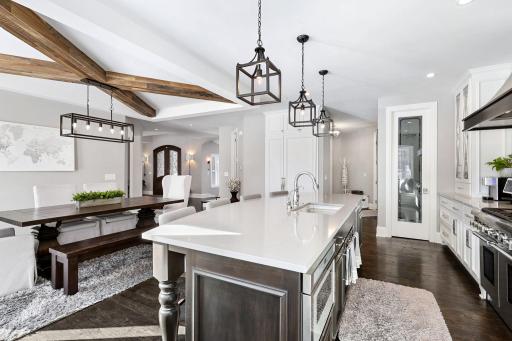 28-web-or-mls-3021 County Road 101 S, Minnetonka-28.jpg