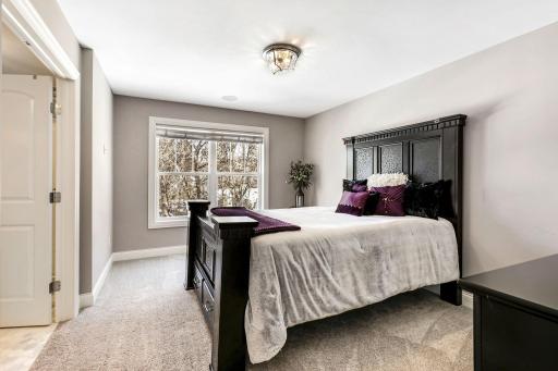42-web-or-mls-3021 County Road 101 S, Minnetonka-42.jpg