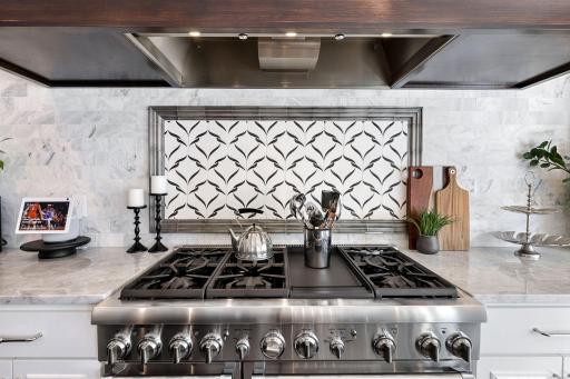 33-web-or-mls-3021 County Road 101 S, Minnetonka-33.jpg