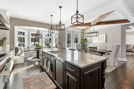 31-web-or-mls-3021 County Road 101 S, Minnetonka-31.jpg