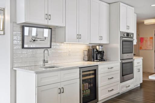 6213 Loch Moor Drive, Edina, MN 55439