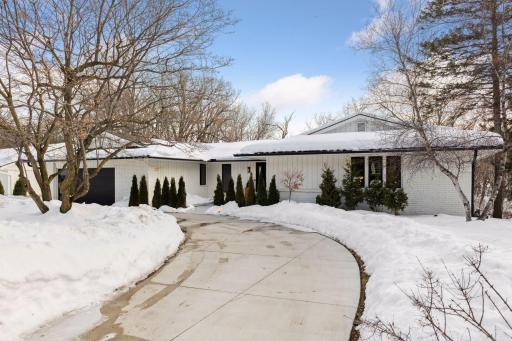 6213 Loch Moor Drive, Edina, MN 55439