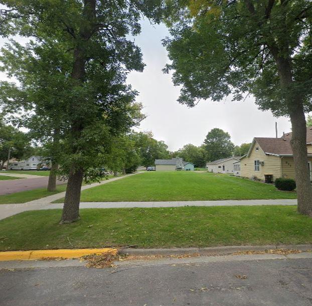Corner lot.JPG