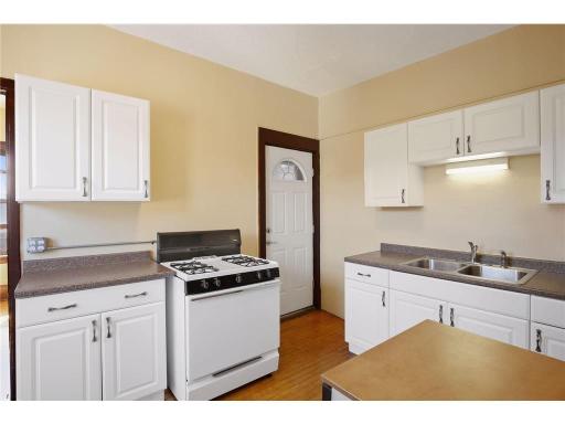 2641 Girard Avenue S, Minneapolis, MN 55408