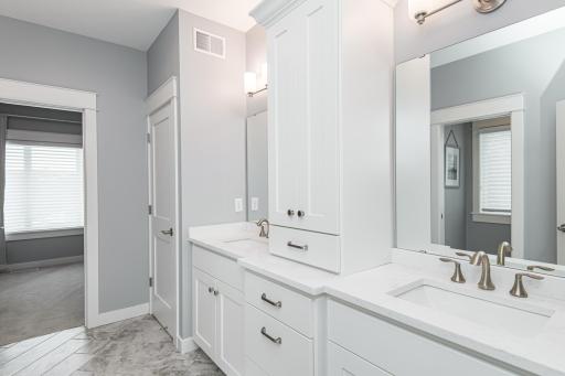 2612 Crest Lane SW, Rochester, MN 55902