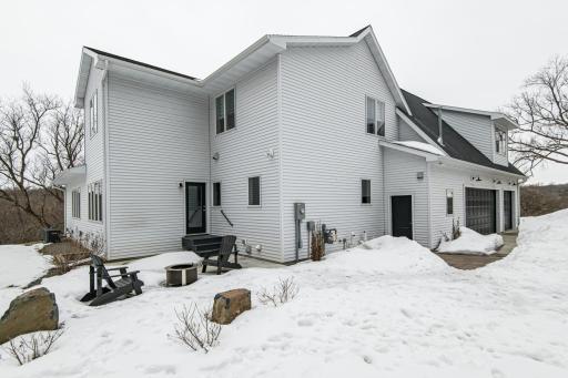 2612 Crest Lane SW, Rochester, MN 55902
