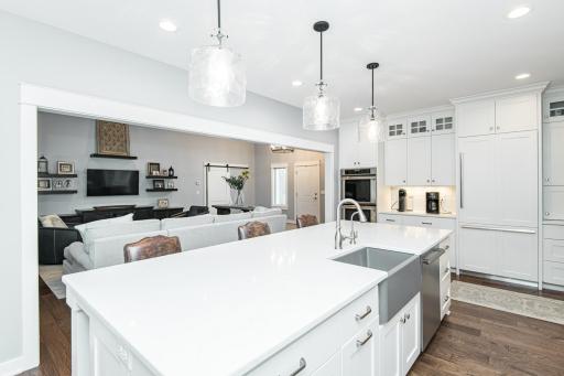 2612 Crest Lane SW, Rochester, MN 55902