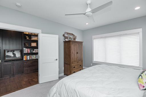 2612 Crest Lane SW, Rochester, MN 55902