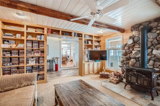 4280 Buck Luck Rd Watertown MN - Web Quality - 004 - 06 Living Room.jpg
