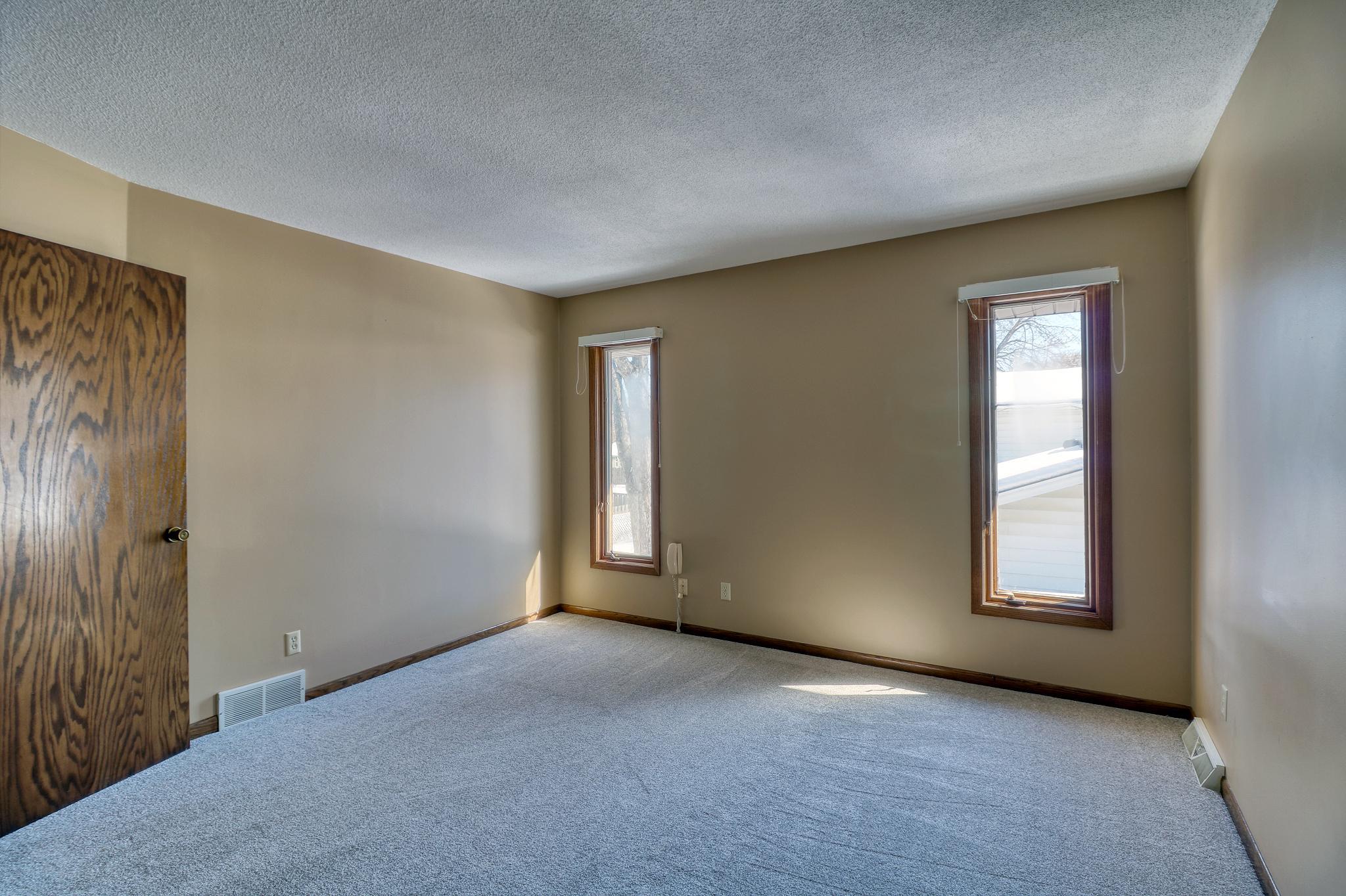 Upstairs Bedroom3